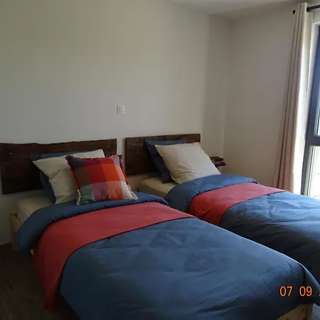 Au Pre De La Fauchee